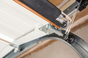 Key Reasons to Hire Pros for Garage Door Repair